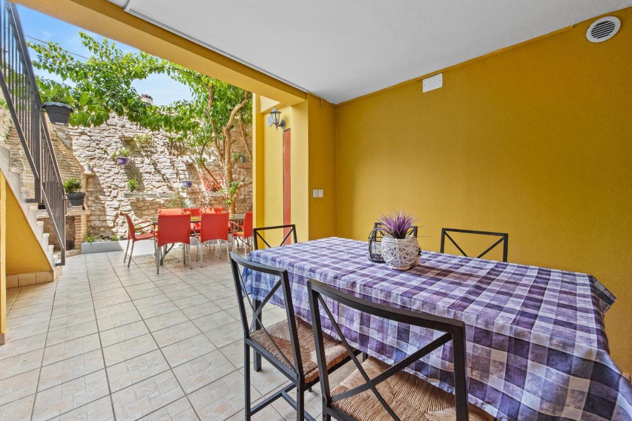 Pula Hostel Extérieur photo