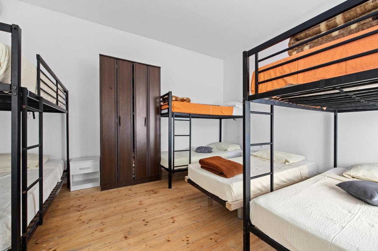 Pula Hostel Extérieur photo